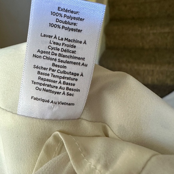 Talbots polka dots blouse. Size P/Petite Like New. - Picture 13 of 13